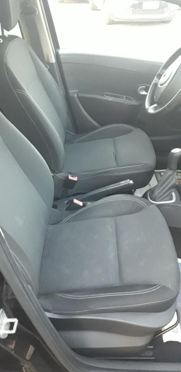 RENAULT - Clio - 1.2 5p. Dynamique