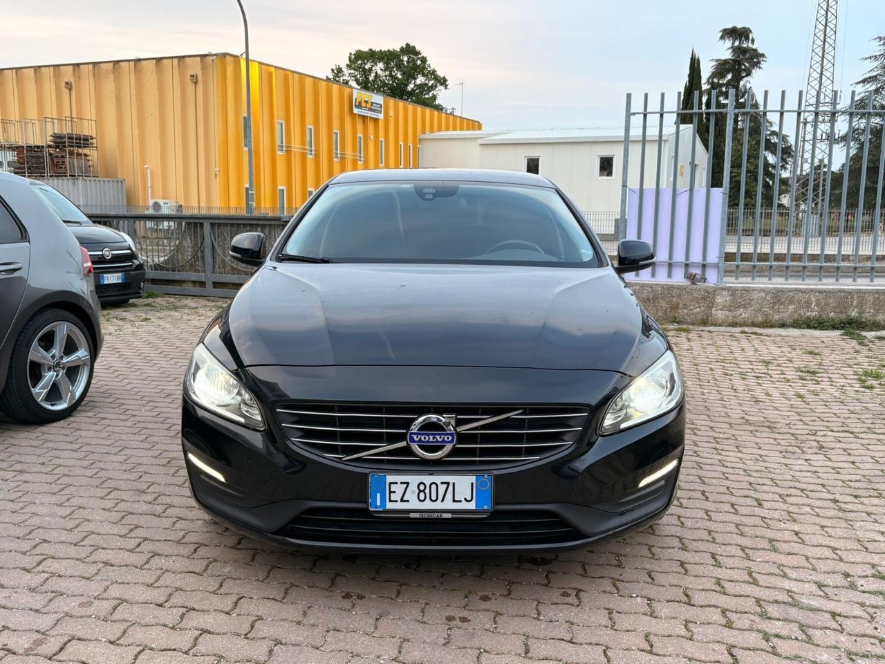 Volvo V60 D2 1.6 Kinetic