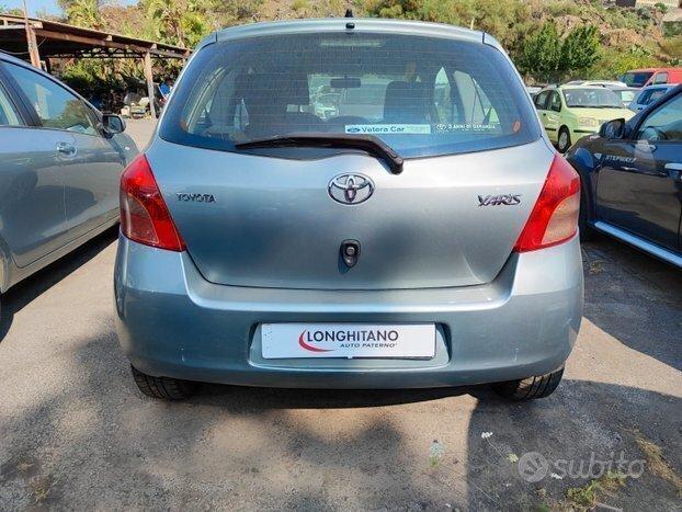 Toyota Yaris TOYOTA YARIS