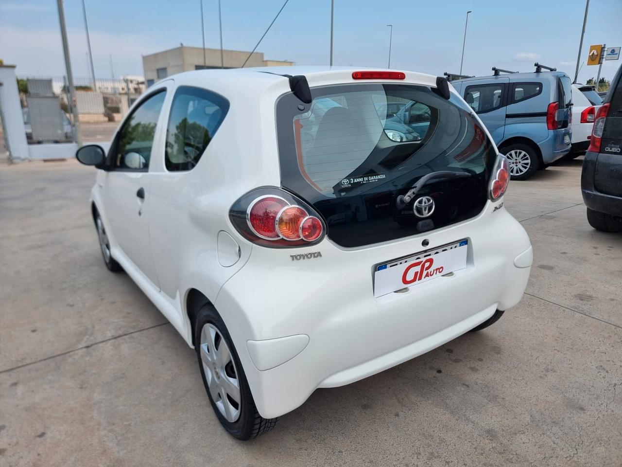 Toyota Aygo 1.0 12V VVT-i 3 porte Now