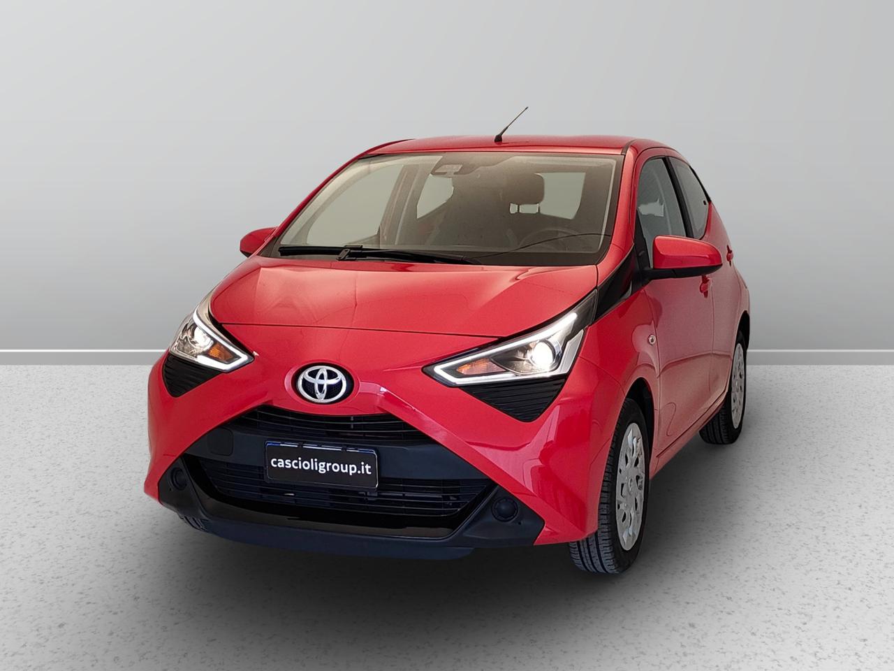 TOYOTA Aygo II 2018 5p - Aygo 5p 1.0 x-play 72cv