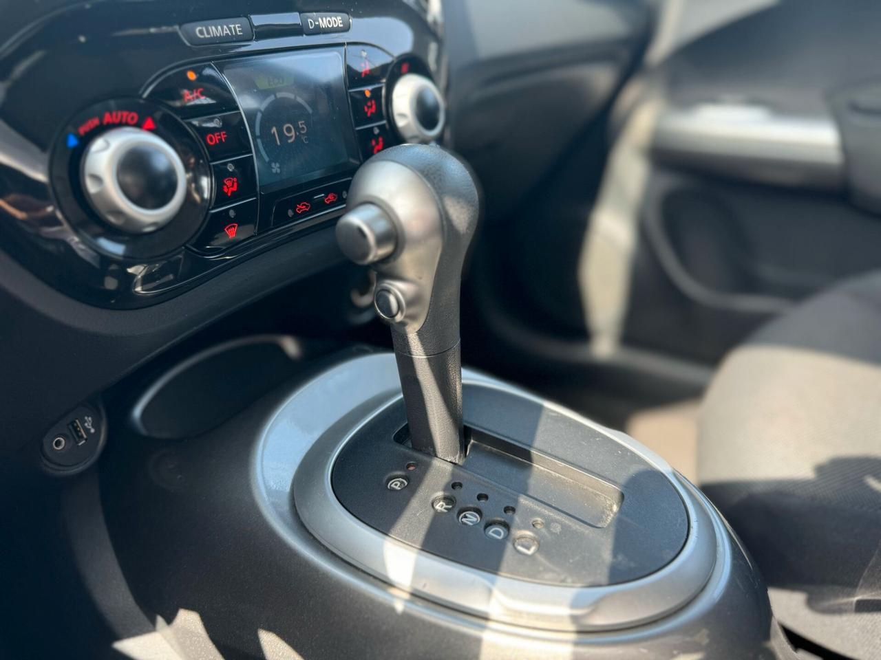 Nissan Juke 1.6 Tekna CAMBIO AUTOMATICO