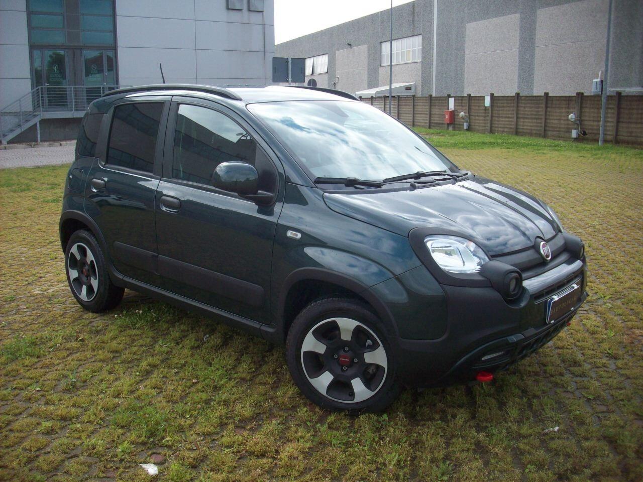 Fiat Panda Cross 1.0 FireFly S&S Hybrid