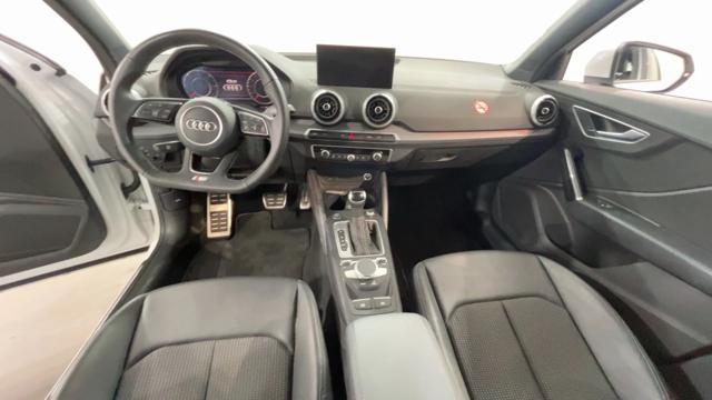 AUDI Q2 35 TDI S tronic S line Edition - MATRIX!