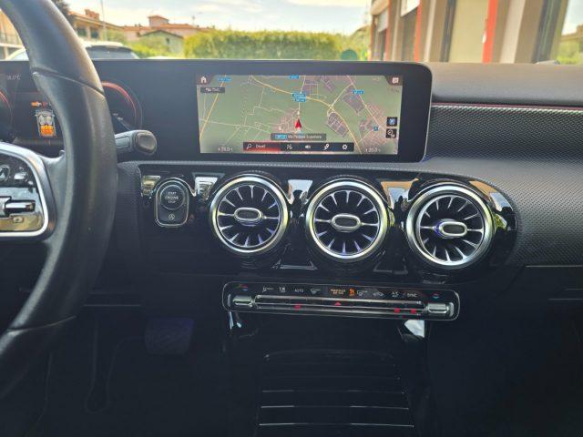 MERCEDES-BENZ A 200 d Automatic LED Ambient 64 MBux Navi NIGHT Pack 18