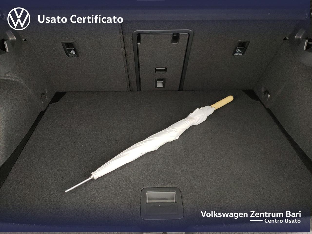 Volkswagen Golf 1.5 etsi evo r-line 130cv dsg