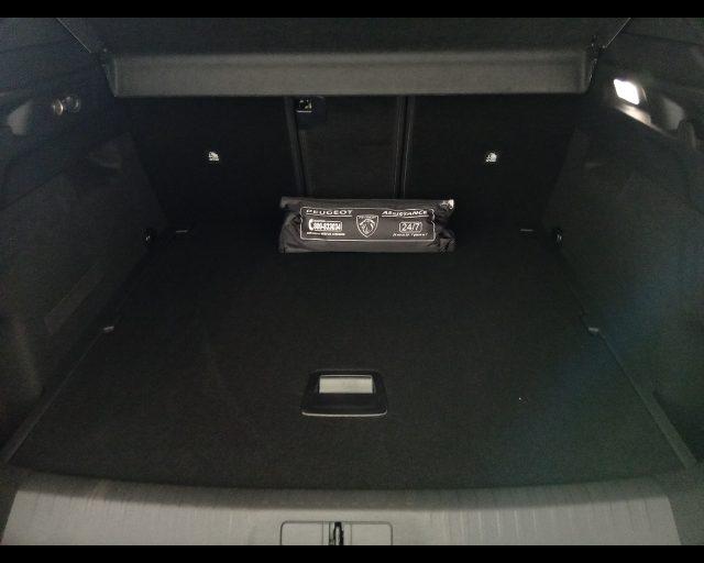 PEUGEOT 3008 1.2 hybrid GT 136cv e-dcs6