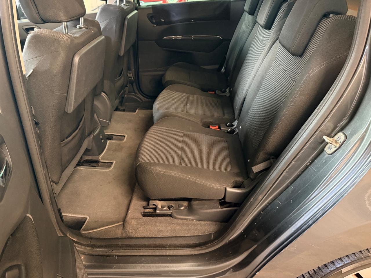 Peugeot 5008 2.0 HDi 163CV aut. Féline