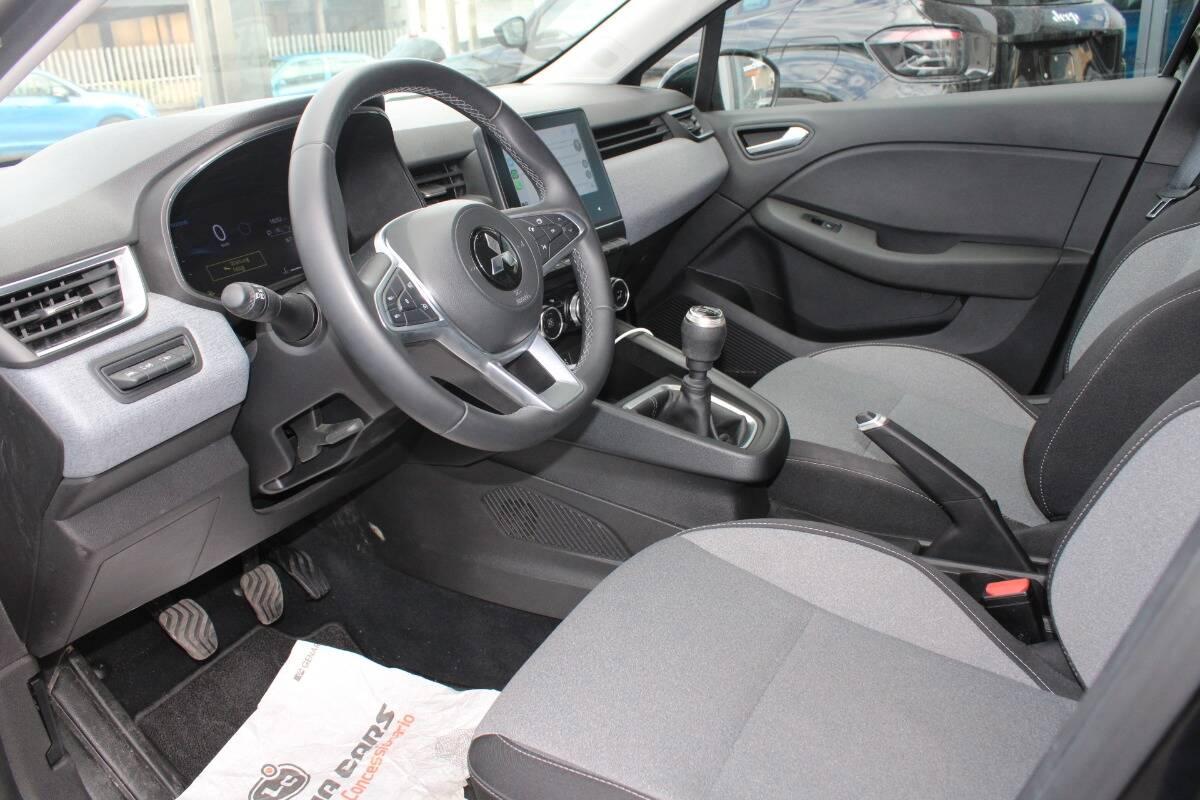 Mitsubishi Colt 1.0 turbo Invite con TELECAMERA e CARPLAY