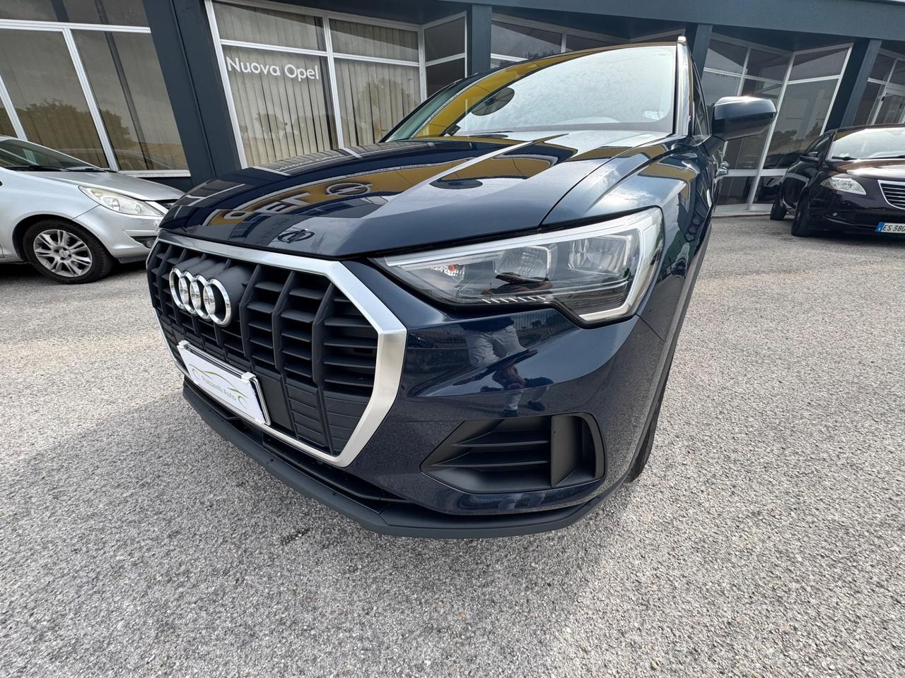 Audi Q3 35 TDI S tronic line edition