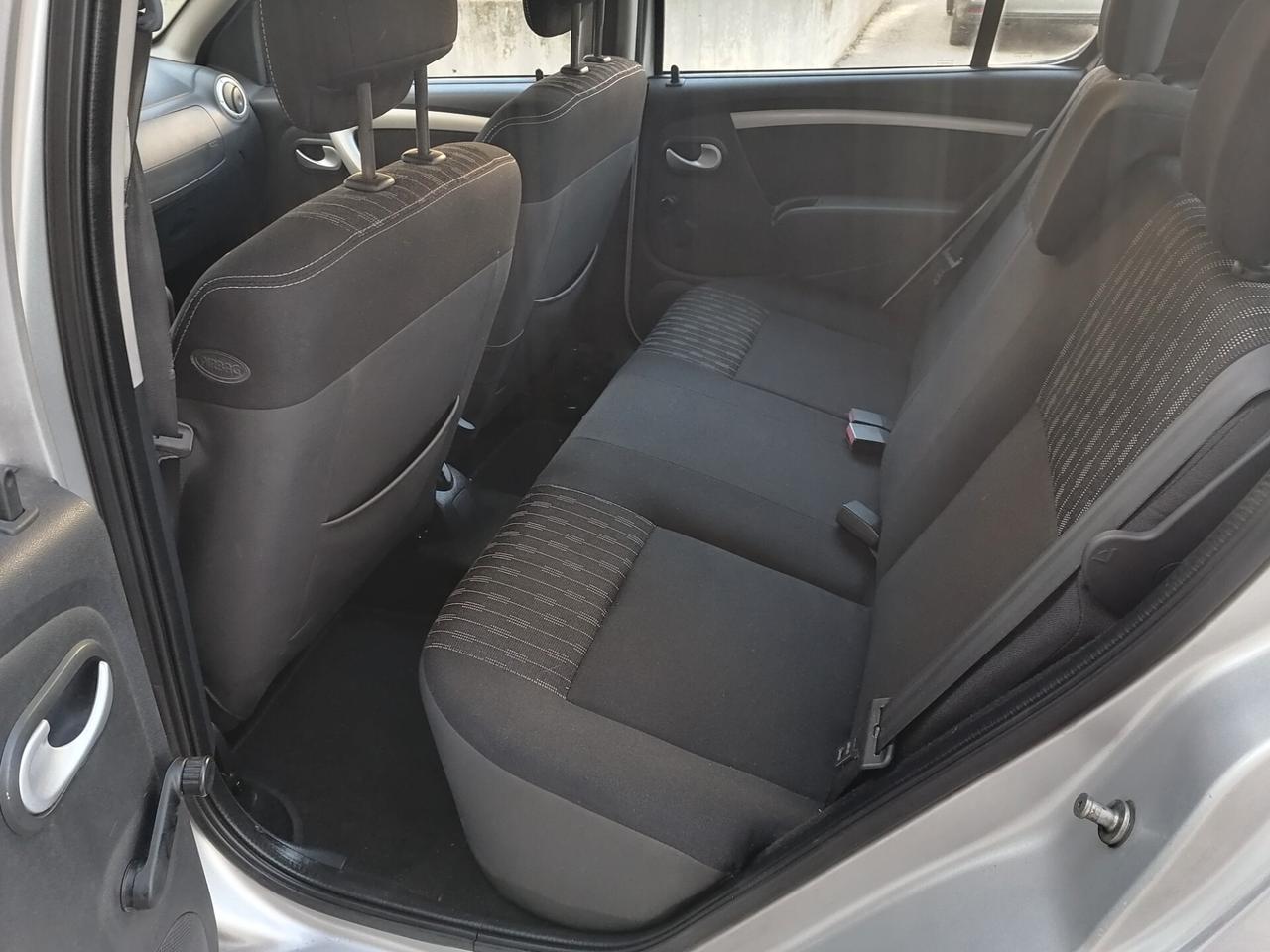 Dacia Sandero 1.2 benzina 55kw 2012
