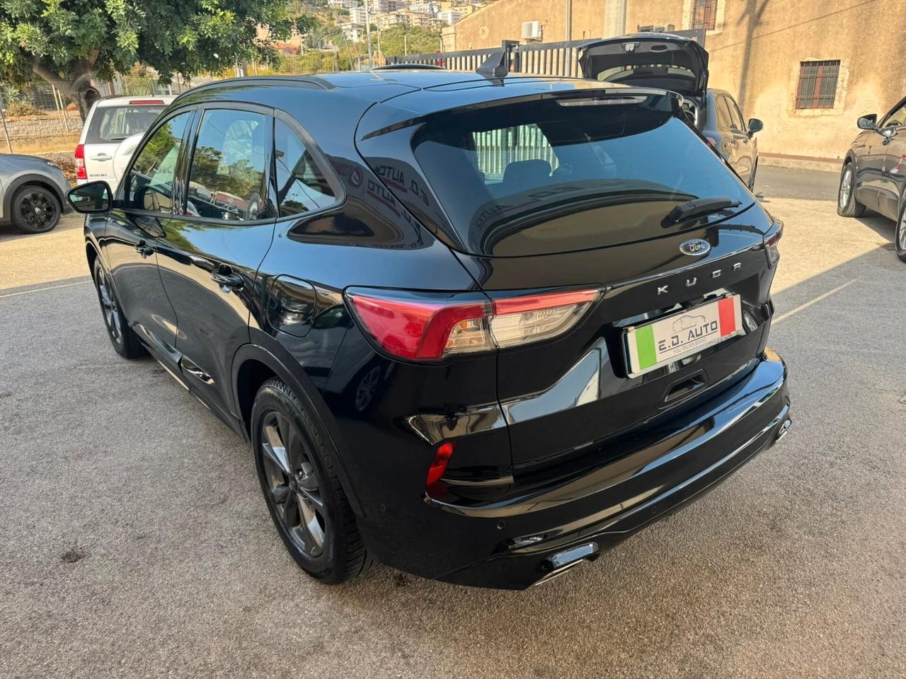 FORD KUGA 1.5ECOBLUE 120CV AUT. UNICO PROPRIETARIO