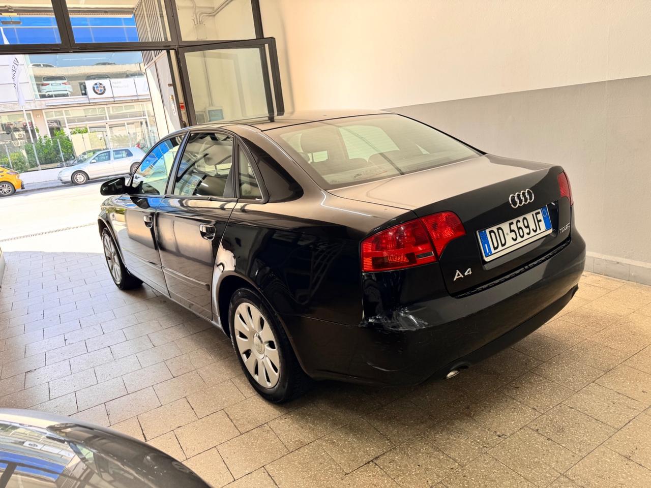 Audi A4 2.0 TDi 140 Cv . QUATTRO Sport