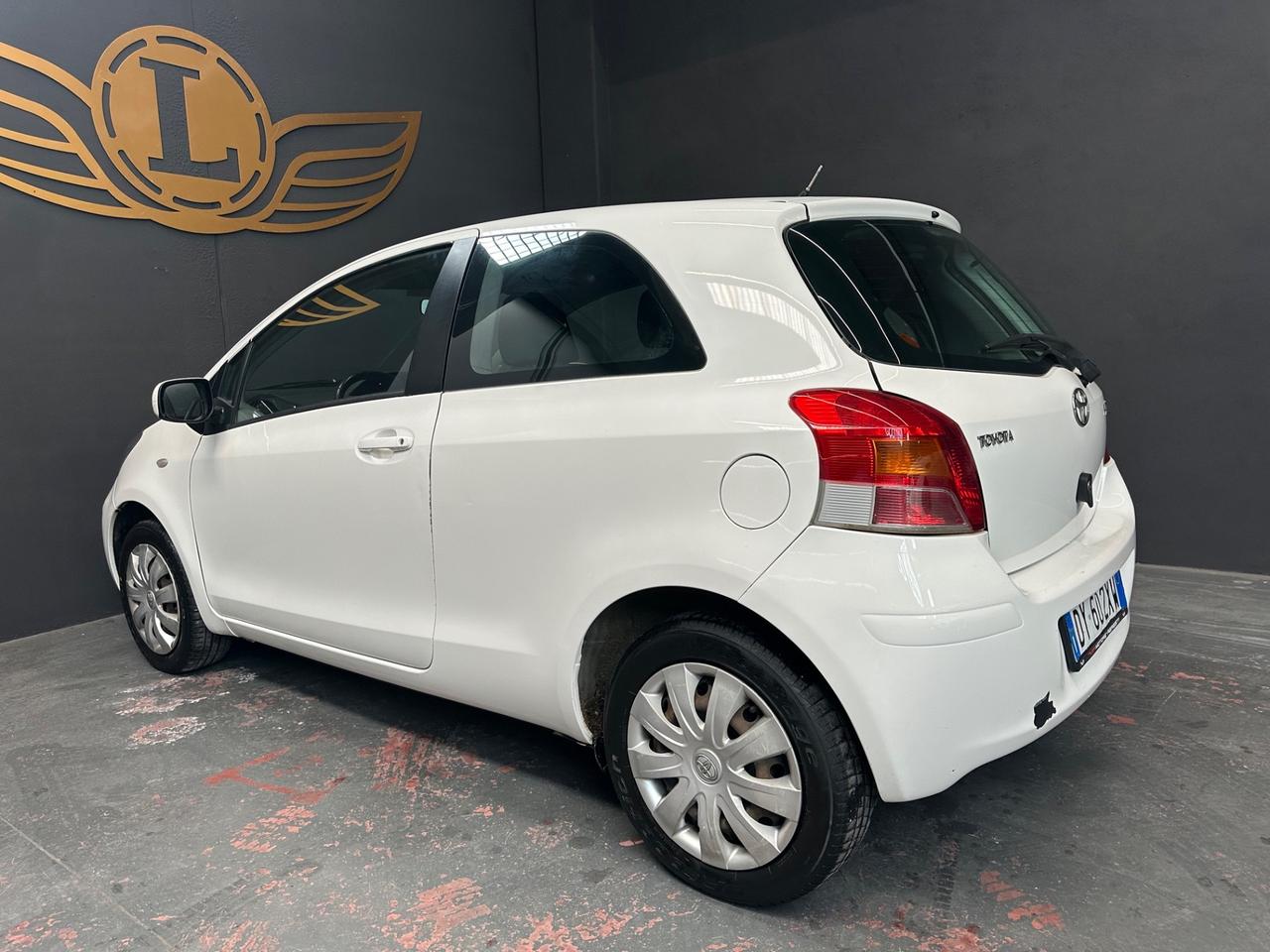 TOYOTA YARIS 3P. 1.0 BENZINA NEOPATENTATI