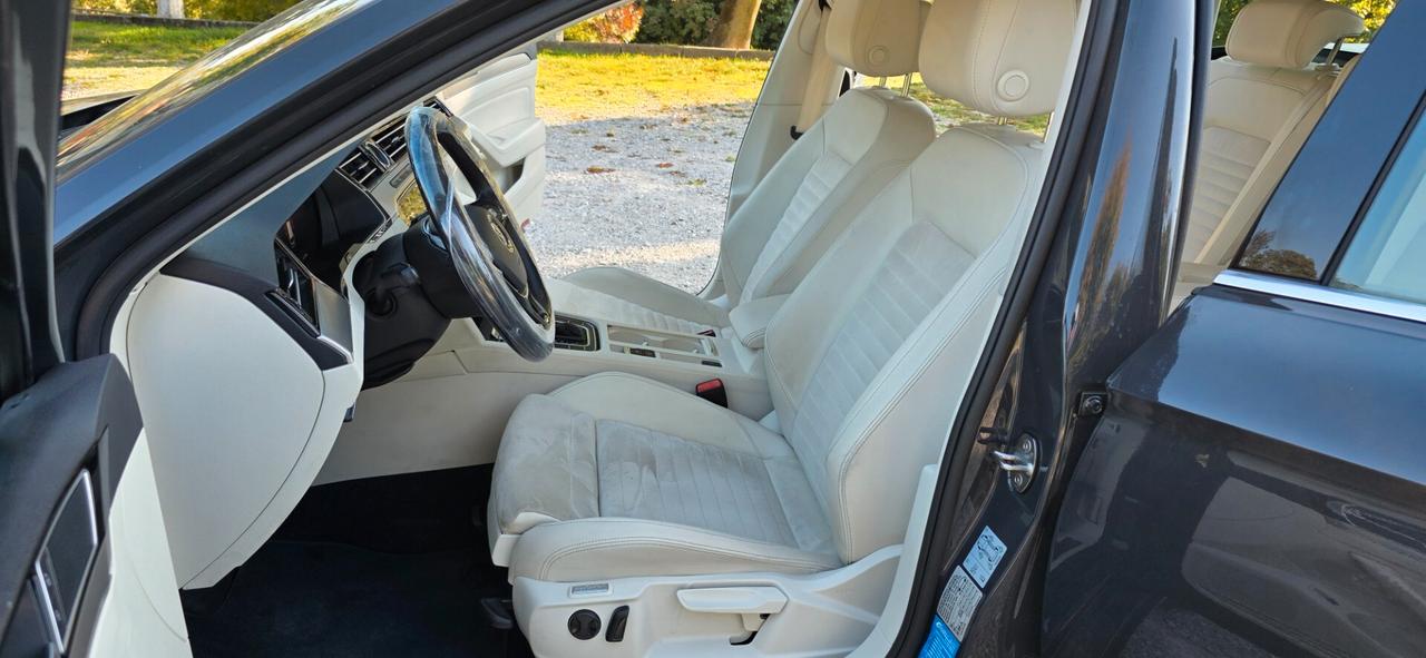 Volkswagen Passat 2.0 TDI SCR 190 CV 4MOTION DSG Executive BMT