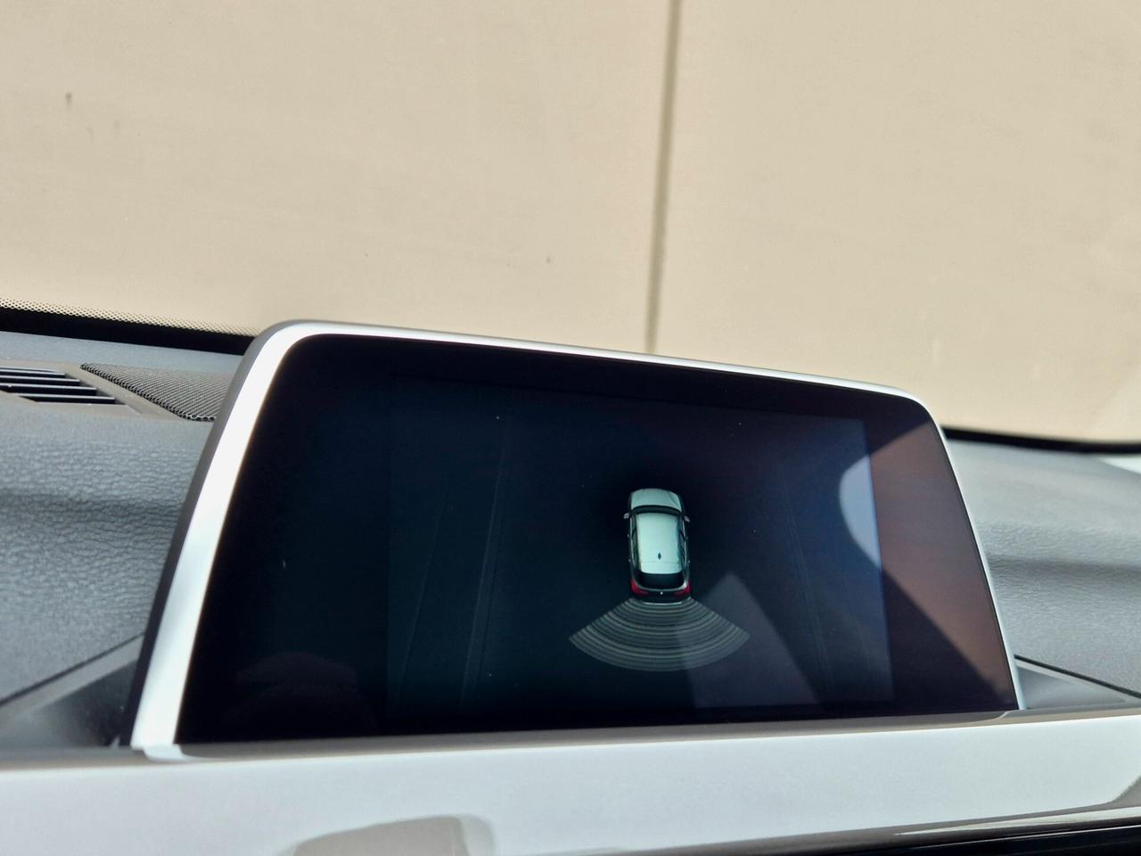 Bmw X1 sDrive18d xLine