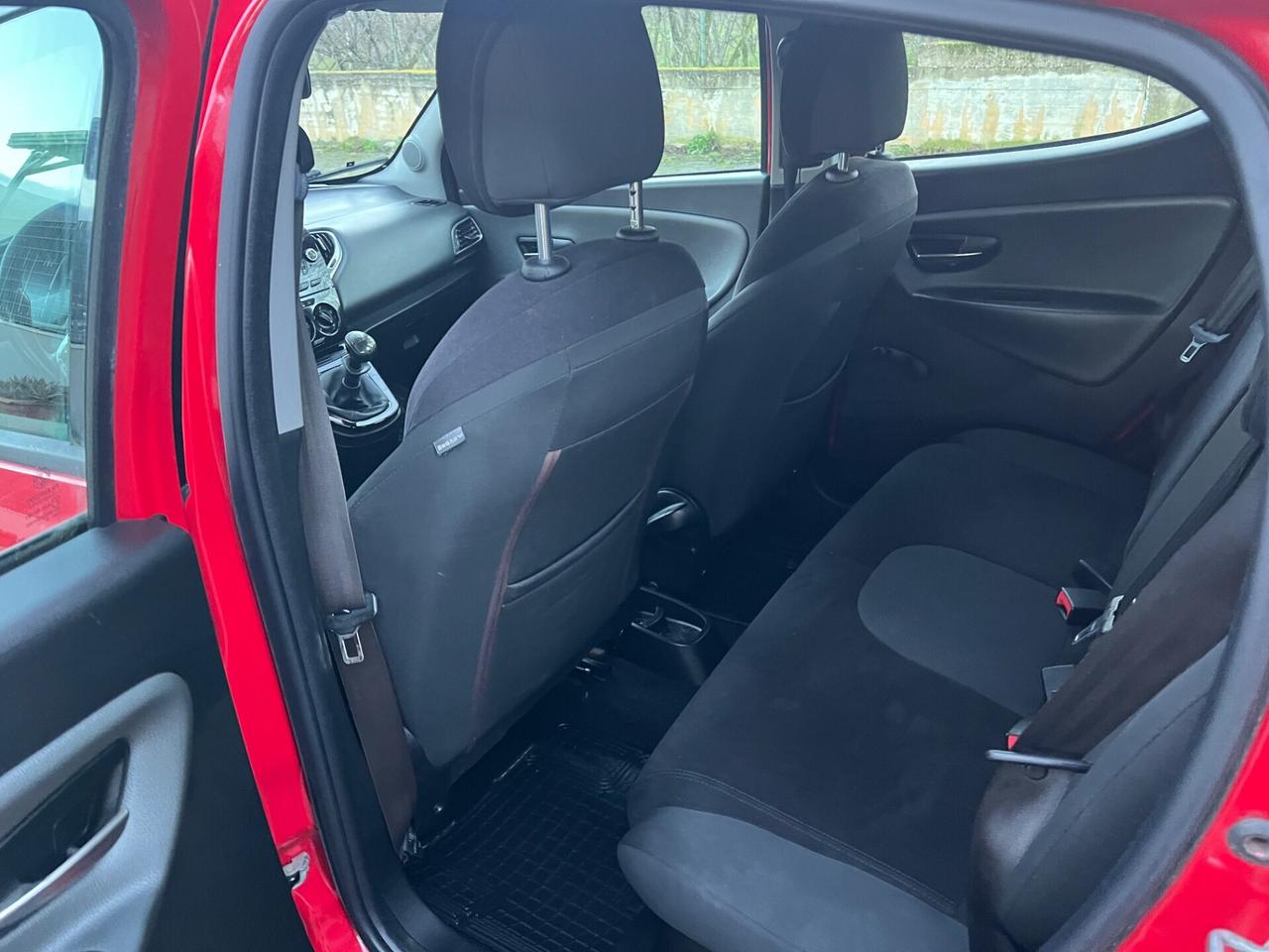 Lancia Ypsilon 1.2 GPL ORIGINALE Ecochic Platino