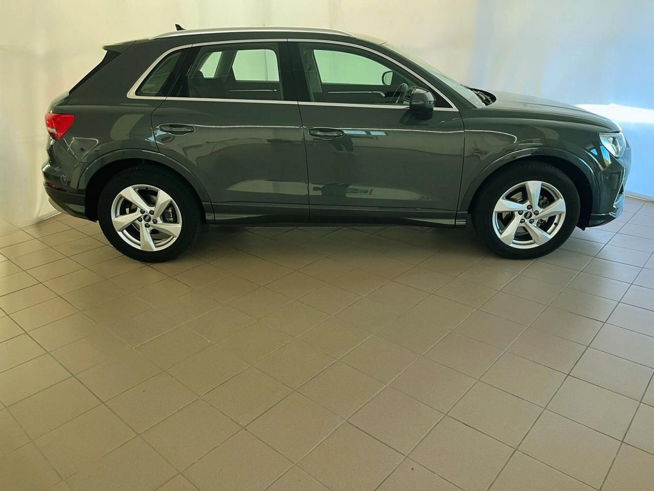 Audi Q3 35 TDI S tronic Business Advanced