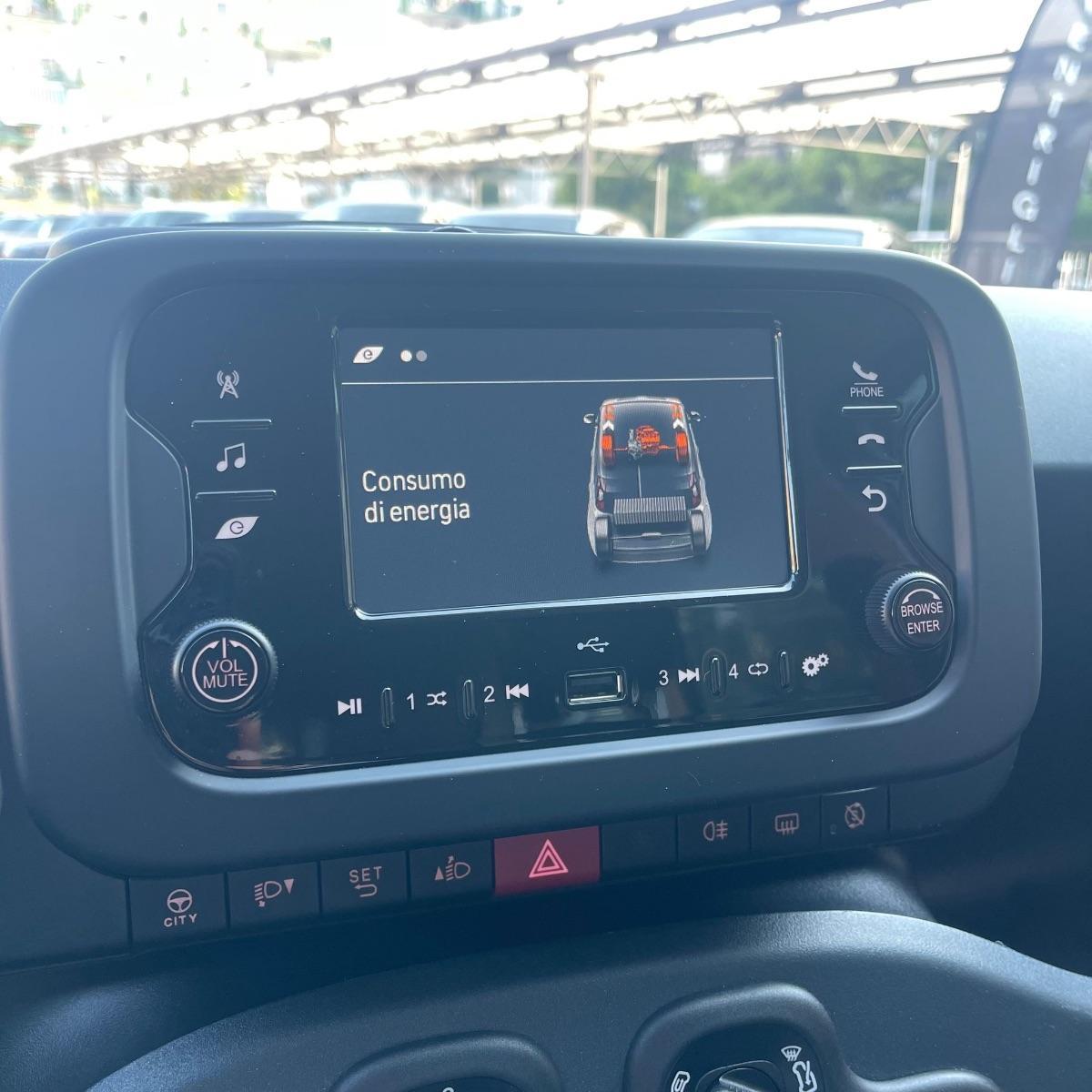 FIAT - Panda - 1.0 Hybrid 11.000KM