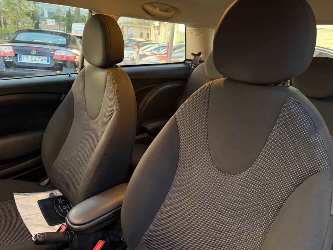 Mini 1.6 16V One D