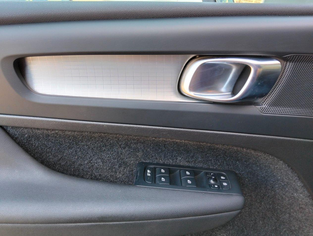 Volvo XC40 1.5 t5 Recharge PHEV Core Auto