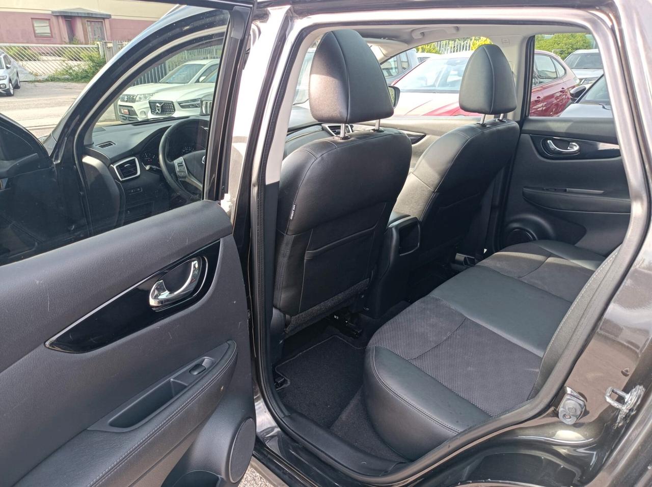 Nissan Qashqai 1.5 dCi DPF Tekna