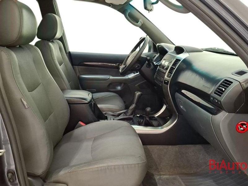 Toyota Land Cruiser Land Cruiser kdj125 3p 3.0 d-4d Executive auto my05