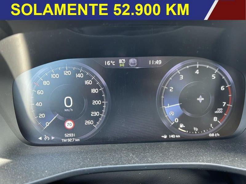 Volvo XC40 T2 Momentum Core 1 PROPRIETARIO - GANCIO TRAINO
