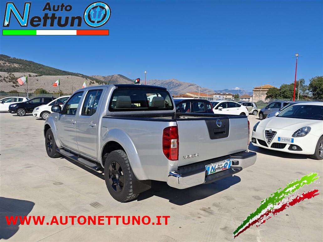 Nissan Navara 2.5 dCi 4 porte Double Cab 4X4 Pickup