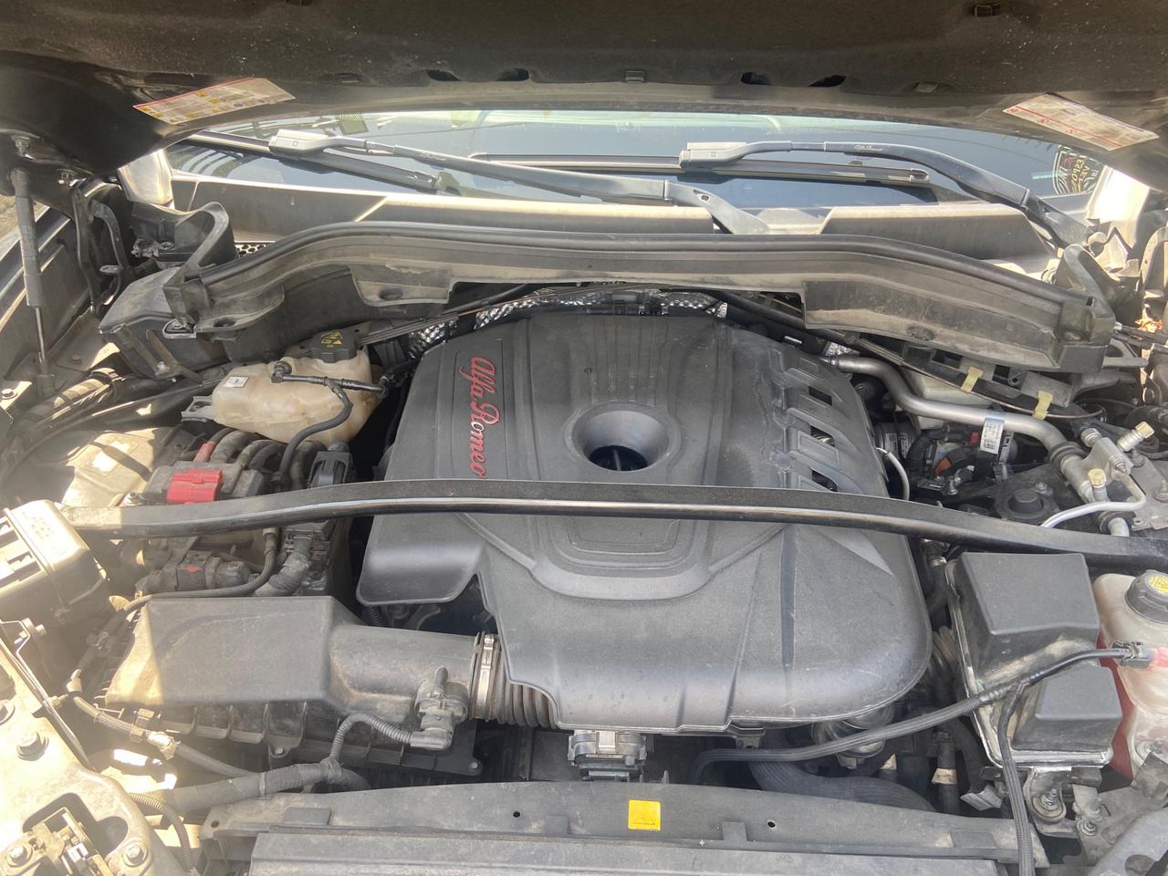 Alfa Romeo Stelvio 2.2 Turbodiesel 210 CV AT8 Q4 Business