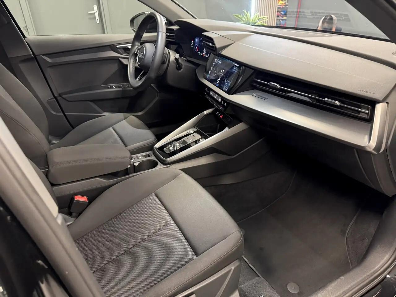 Audi A3 SPB 35 TDI Business Advanced