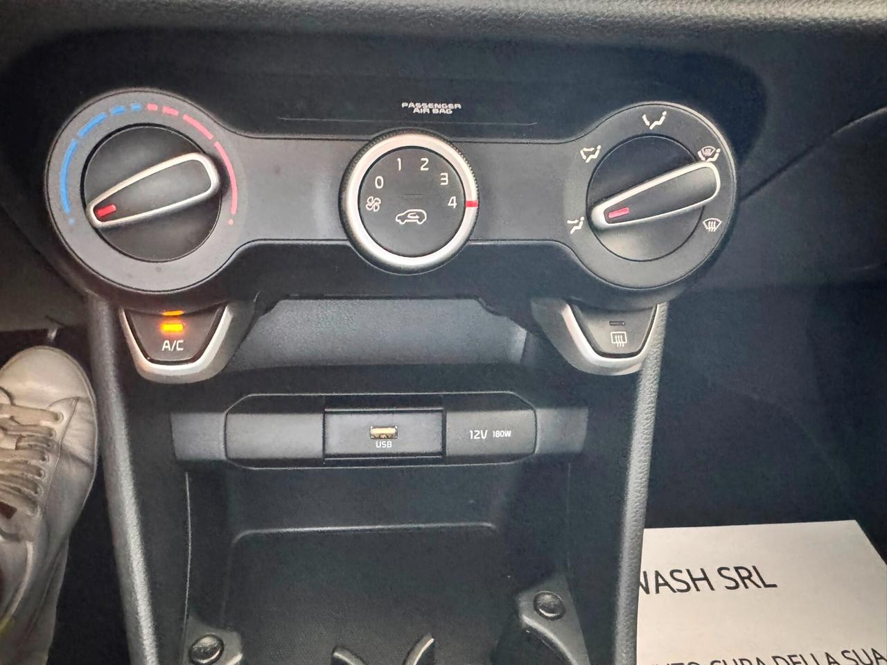 Kia Picanto 1.0 12V 5 porte Urban