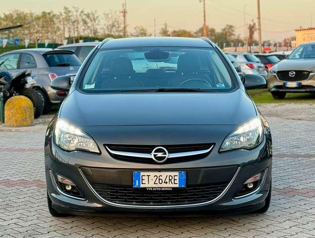 Opel Astra Sports Tourer 1.4 t Cosmo 120cv