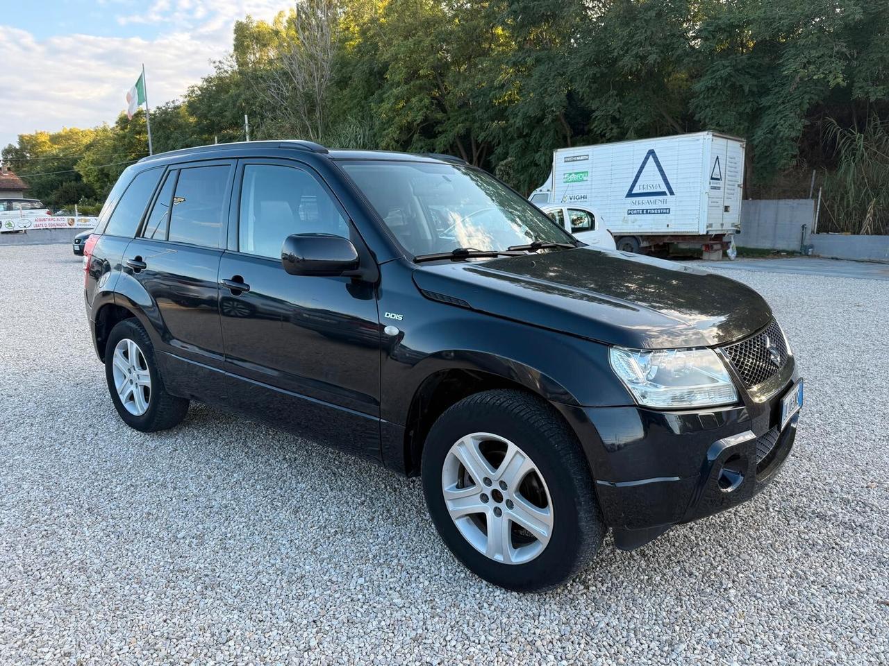 Suzuki Grand Vitara 1.9 DDiS 5 porte Executive