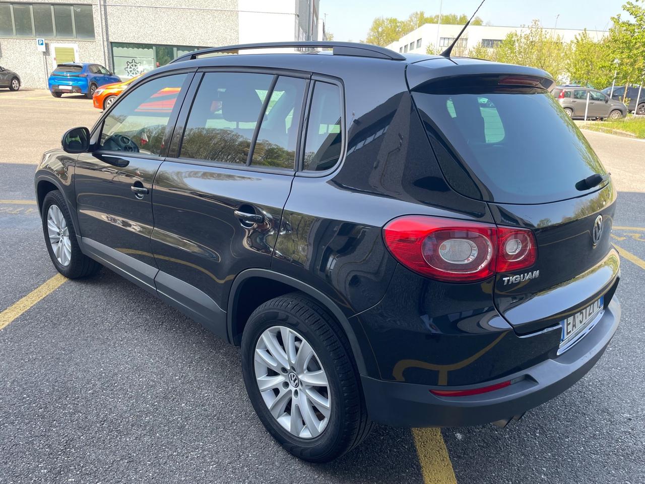 Volkswagen Tiguan 2.0 TDI DPF *Neopatentati*Cerchi*