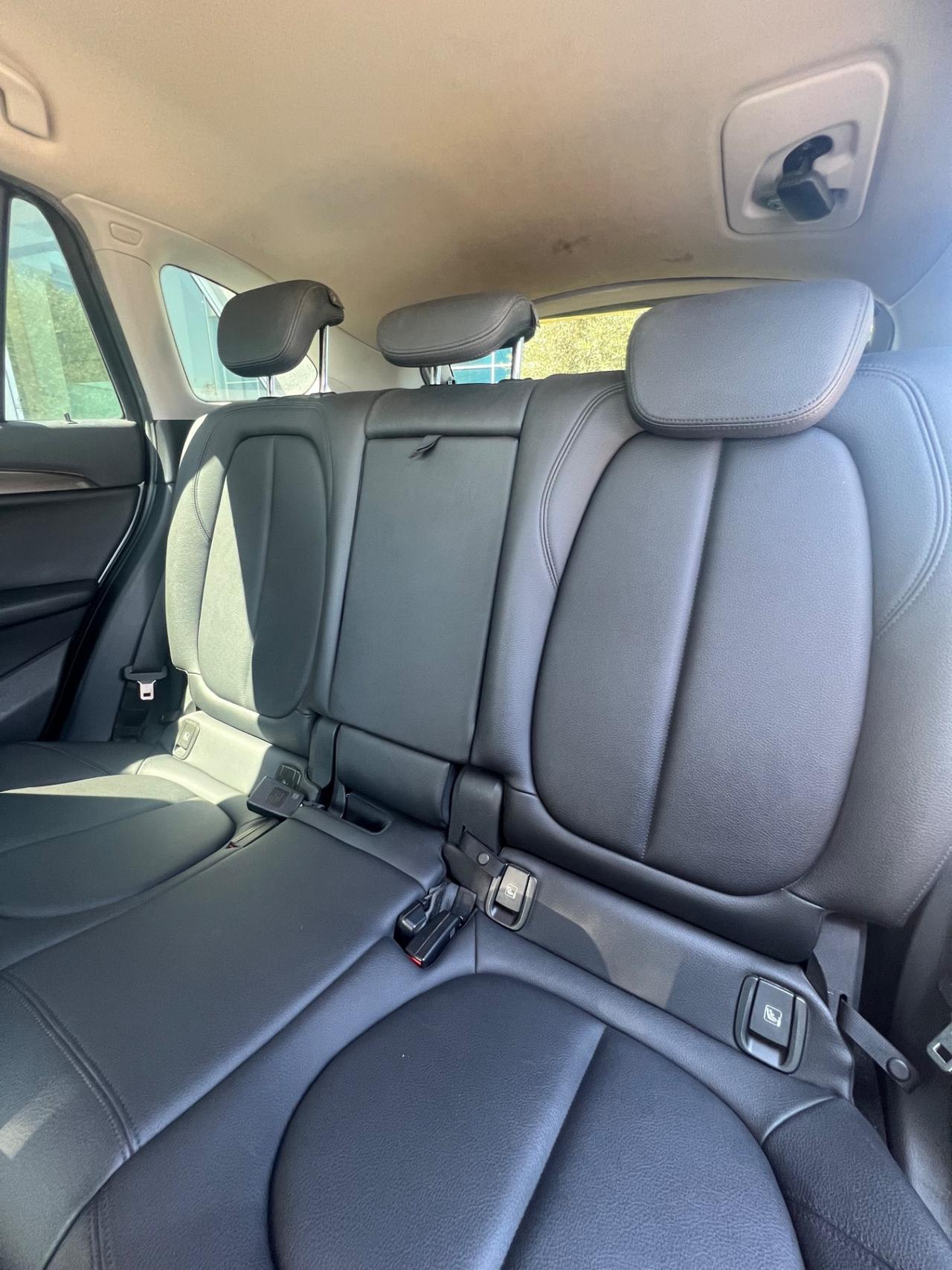 Bmw X1 sDrive18d xLine