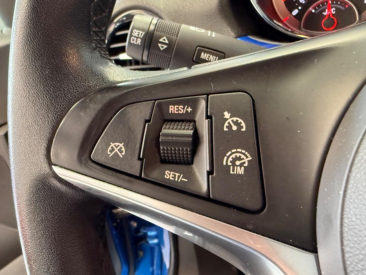 Opel Adam 1.4 87 CV Glam