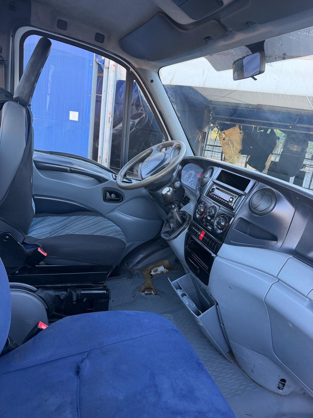 Iveco Daily 29L10V 2.3 Hpi PC-TN Midivan Plus