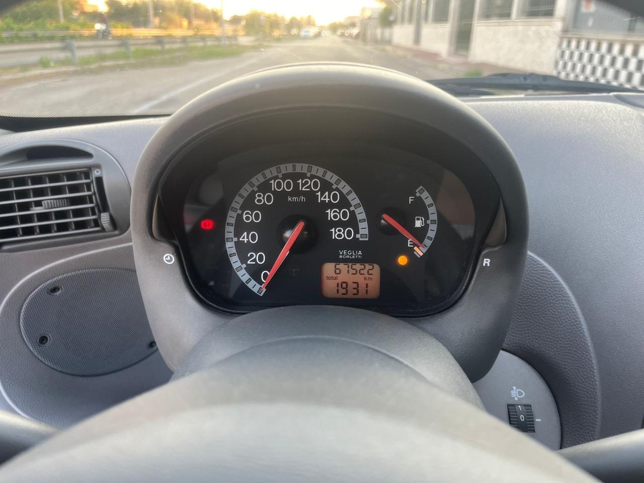 Fiat 600 1.1 Clima Anniversary Unipro 2005