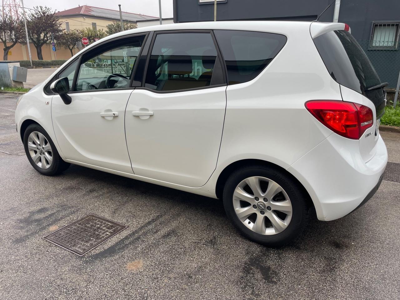 Opel Meriva 1.4 benzina km 115 mila garanzia 12 m