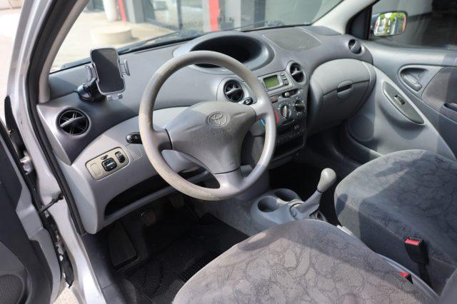 TOYOTA Yaris 1.0i 16V 5 Porte Sol Ideale per NEOPATENTATI
