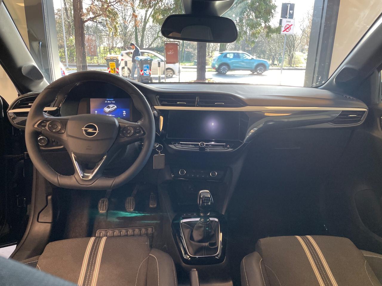 Opel Corsa 1.2 100 CV GS Line