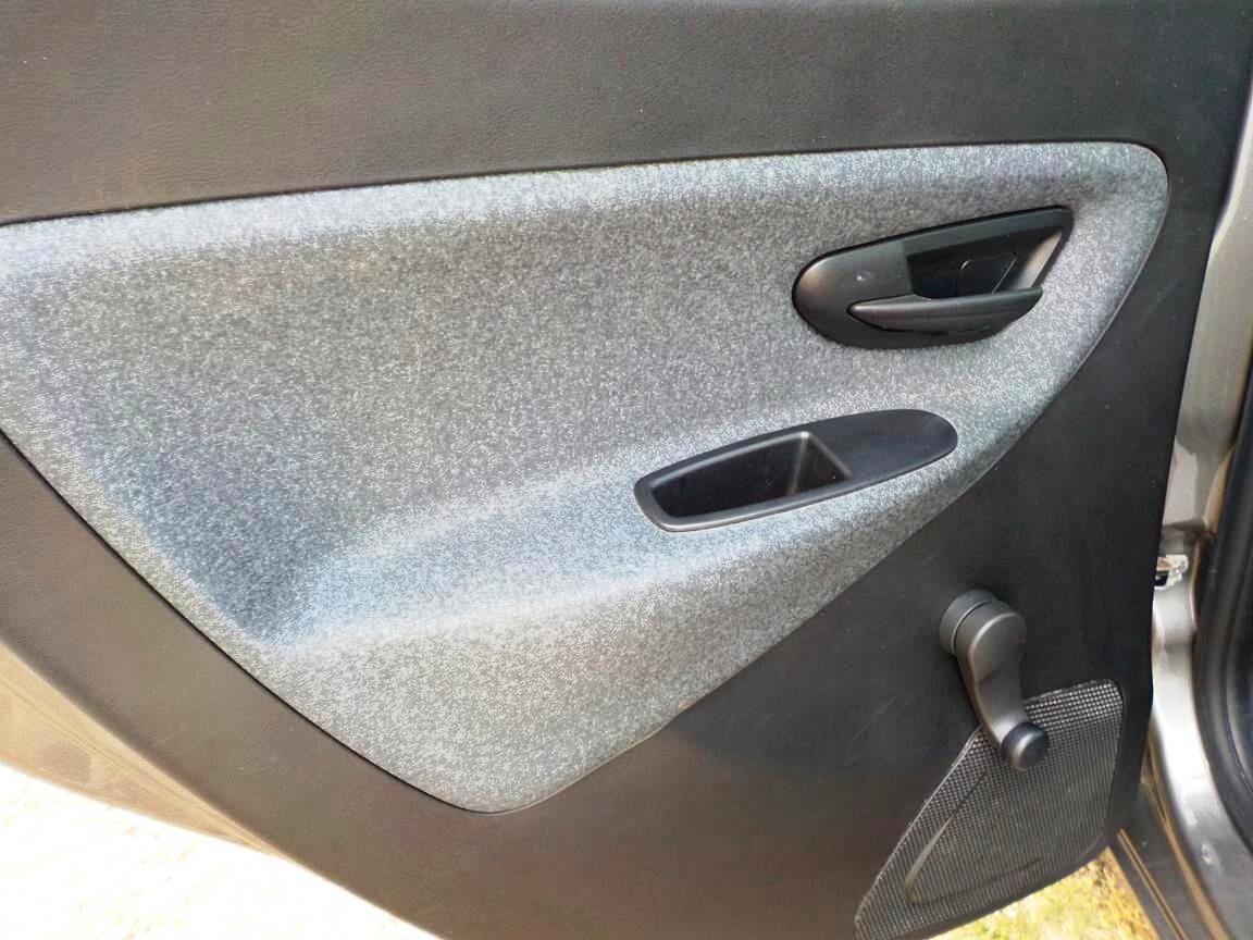 Lancia Ypsilon 1.0 FireFly 5 porte S&S Hybrid Ecochic Silver