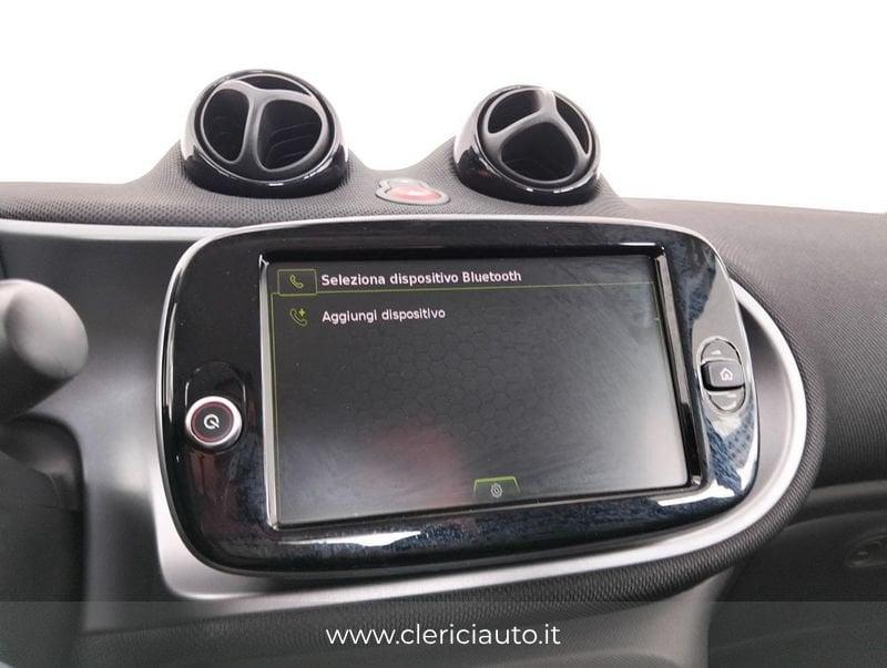 smart fortwo EQ Passion