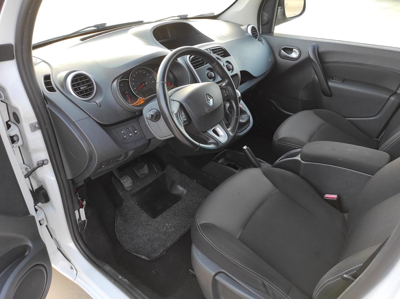 Renault Kangoo 1.5 dCi - 90cv 5 posti AUTOCARRO