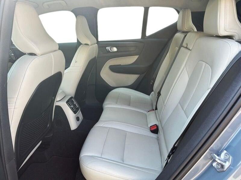 Volvo XC40 Recharge T4 129+82 CV Recharge Plug-in Hybrid Inscription