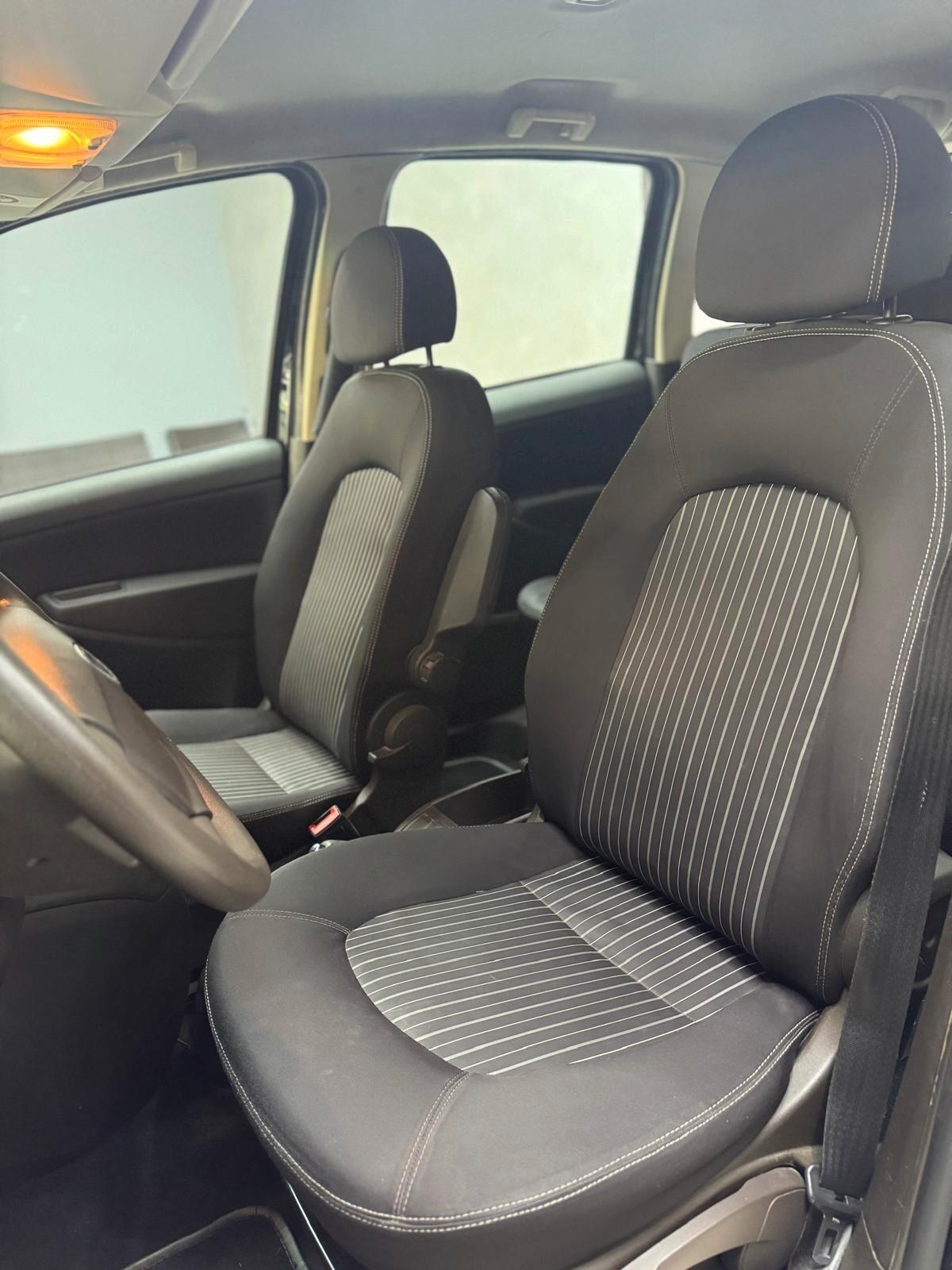 Lancia MUSA 1.3 Mjt 95 CV DFN Gold