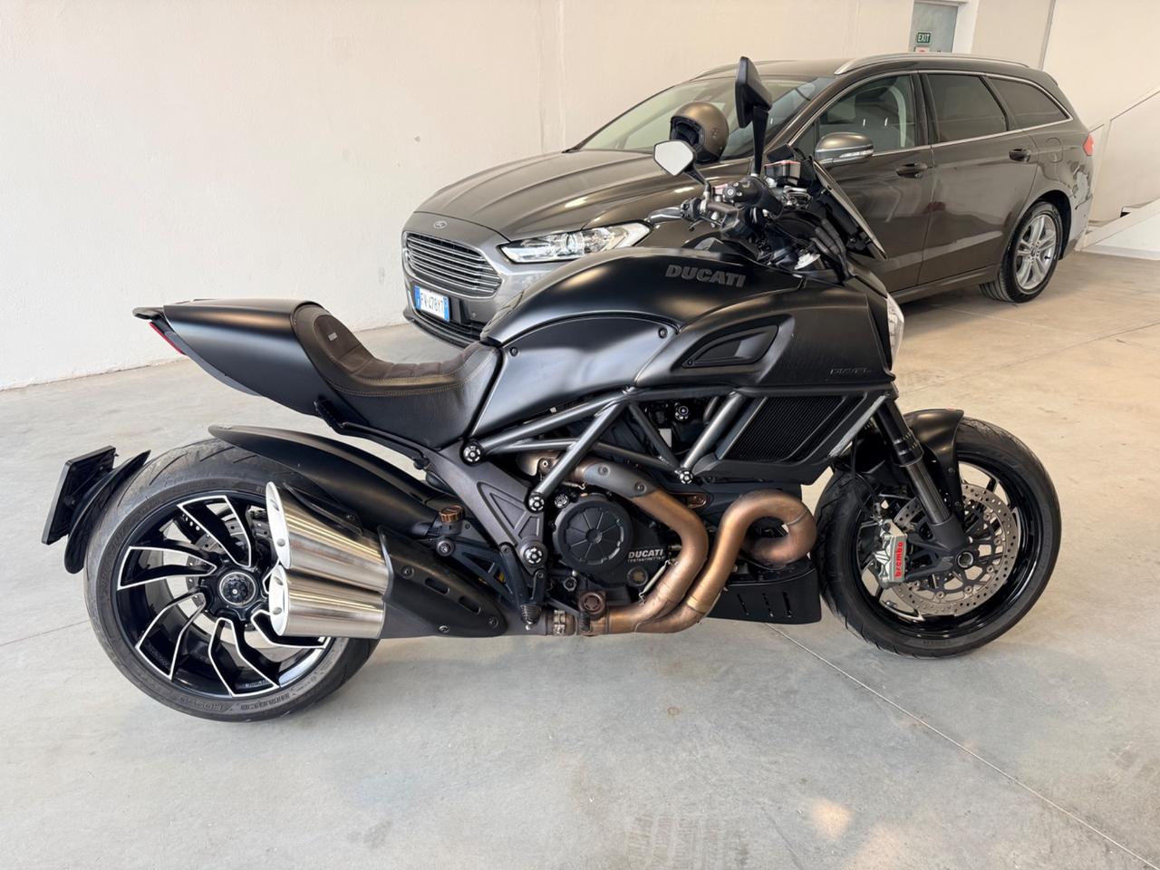 Ducati Diavel Titanium S Black Edition