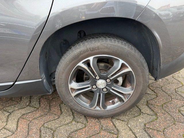 PEUGEOT 2008 1° serie PureTech 82 Allure