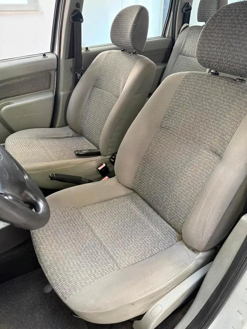 Dacia Logan MCV 1.5 dCi 85CV 7 posti Lauréate